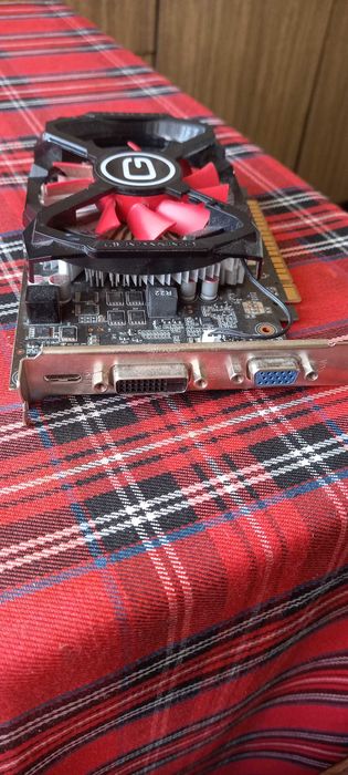 Видеокарта нерабочая. GTX650.