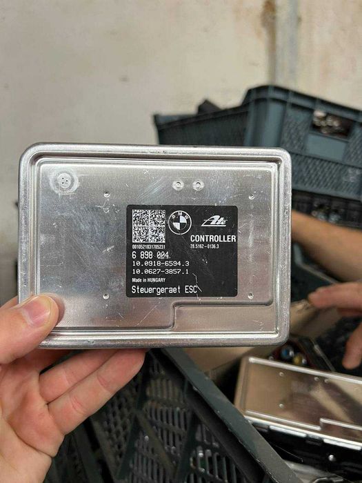 Блок керування ABS АБС ESC DSC на BMW G01 G02 G03 G05 G06 G07 G11 G12 G20 G21 G30 G31 F15 F16 F25 G60 G70 блок управления ABS БМВ