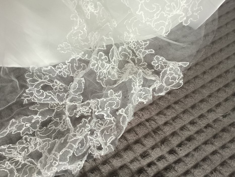 Suknia ślubna biała