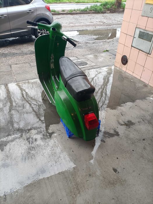 Vendo duas Vespas 50cc