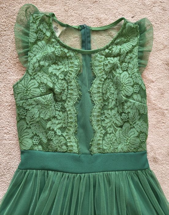 Elegancka koronkowa sukienka z tiulem, rozm.36