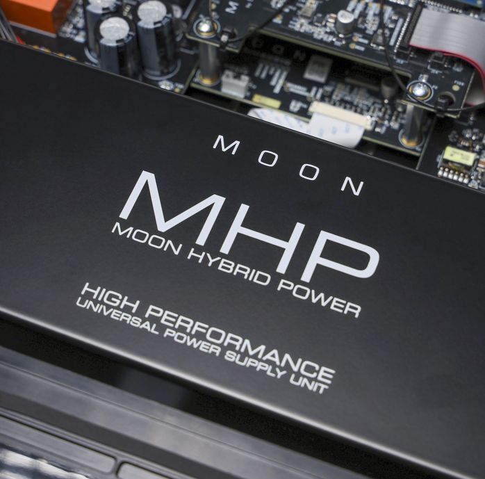 MOON Compass 371 - мережевий інтегрований підсилювач класу HI-END(весь модельний ряд Moon)