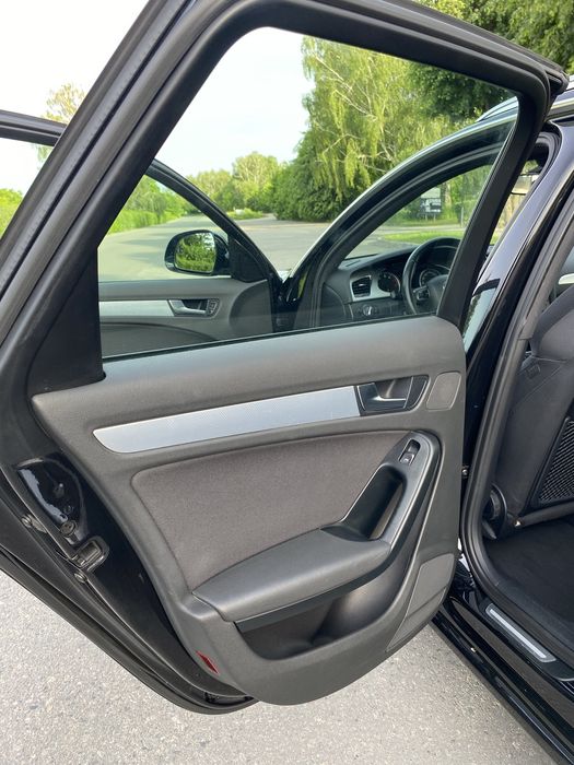 Audi A4B8 Супер стан