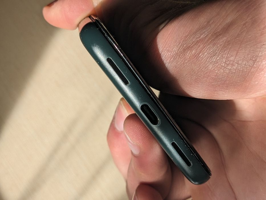 Pixel 5a запчасти (без дисплея)