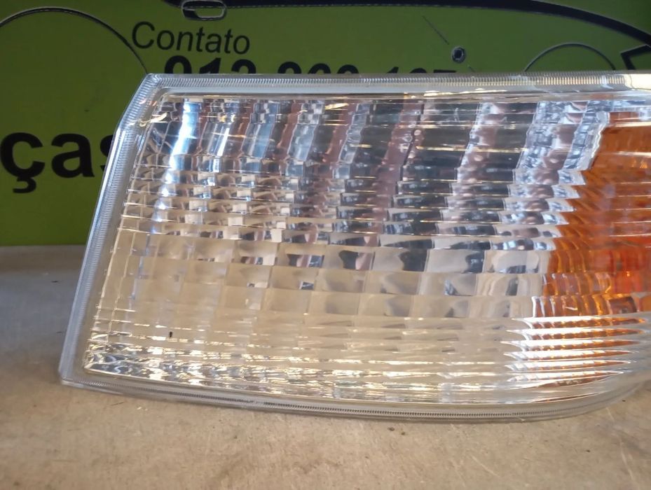 MITSUBISHI CANTER FAROL PISCA ESQUERDO - FF550