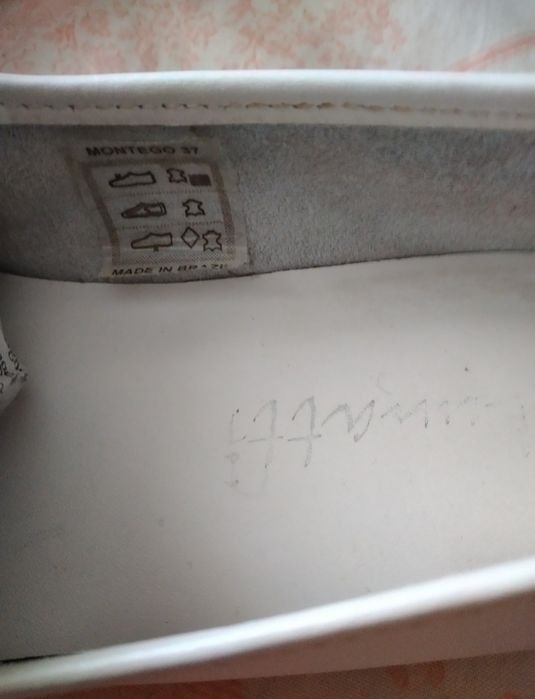 Sapatos tamanho 37  marca Lunati