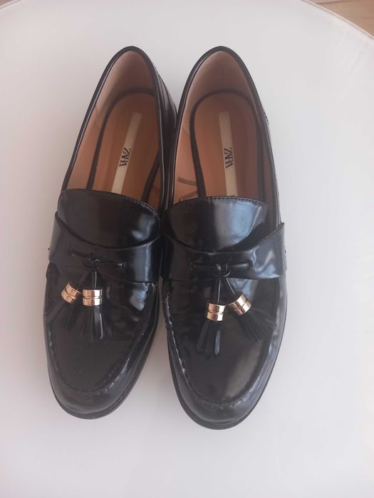 Buty mokasyny nr 40 Zara