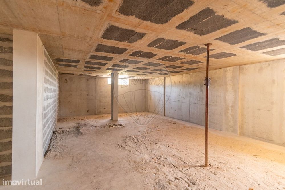 Apartamento T4 para venda