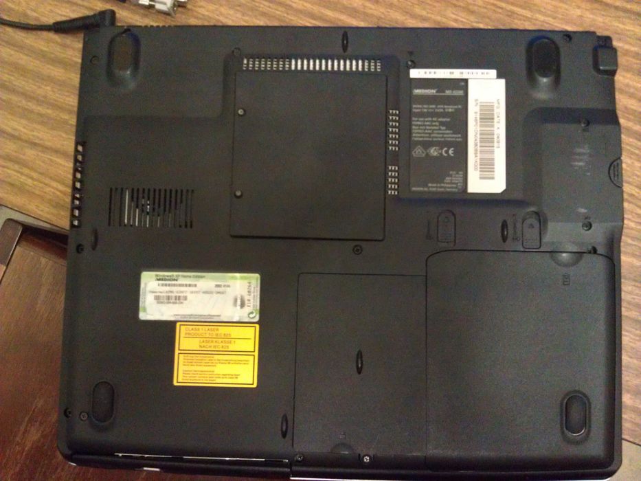 ноутбук Medion MD42200 на розборку, на запчастини. Дефект відеокарти