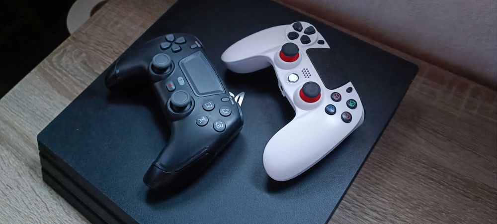 PlayStation 4 pro 1T