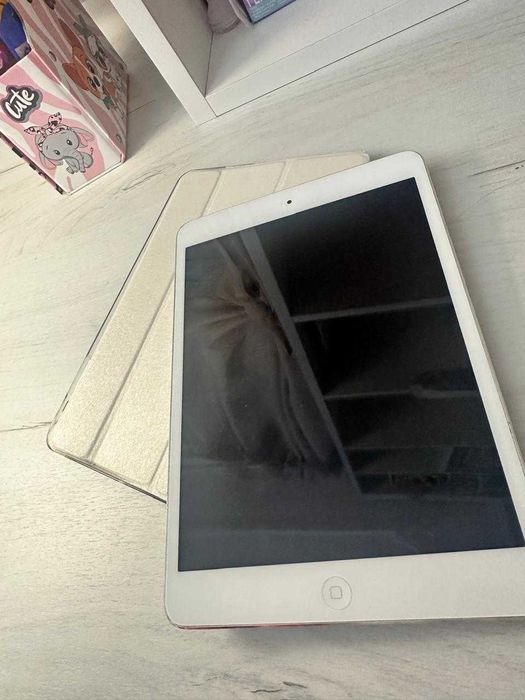 Apple Ipad mini Планшет