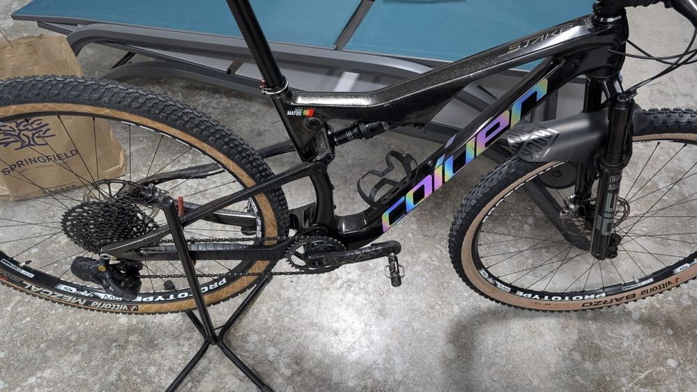 Suspensão total CR 9.1 XX1 ASX electrónico