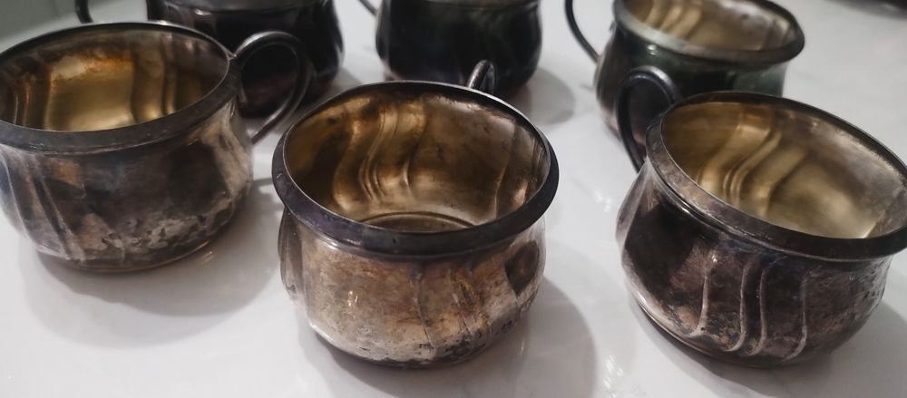 6 чашок, Швейцарія