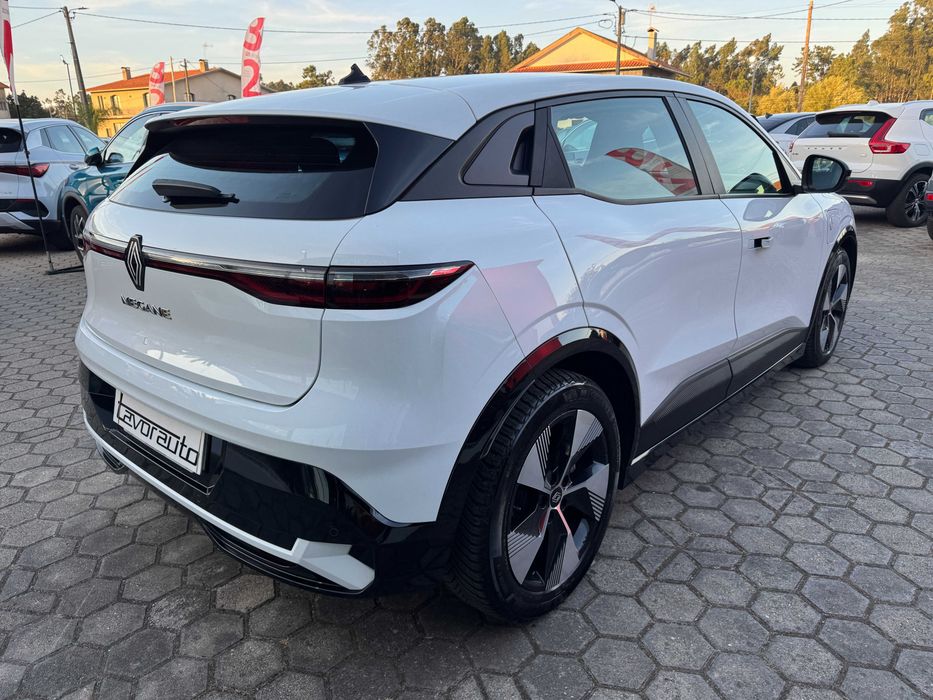 Renault Mégane E-Tech EV60 Evolution Optimum Charge — photo 5