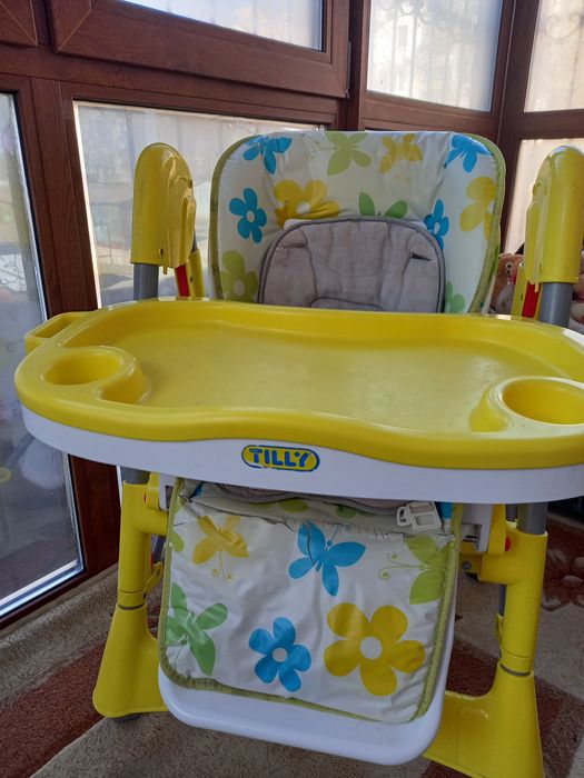 Продам стілець дитячий