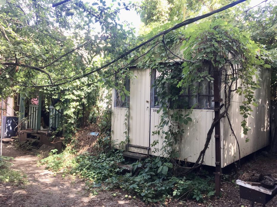 Продам два будинки на 55 причалі