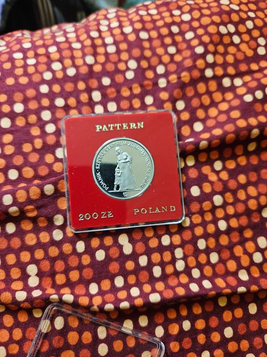 Moneta okazjonalna Matka Polka 200zł próba