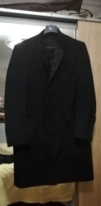 Traje académico pouco uso