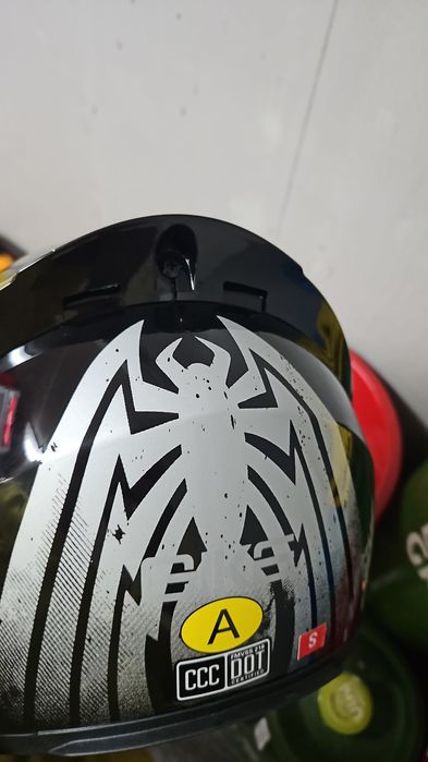 Capacete tamanho S como novo