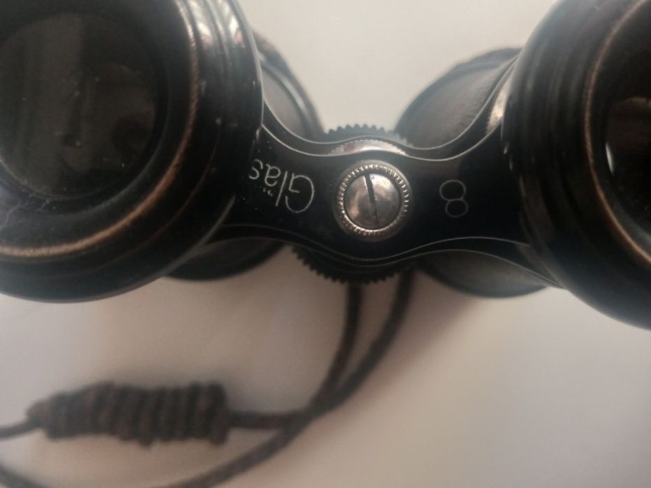 Stara Lornetka z Kompasem i Etui Wojskowa