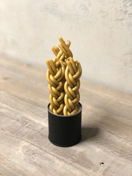 Свеча авдала 2+1  6 фитилей из пчелиного воска