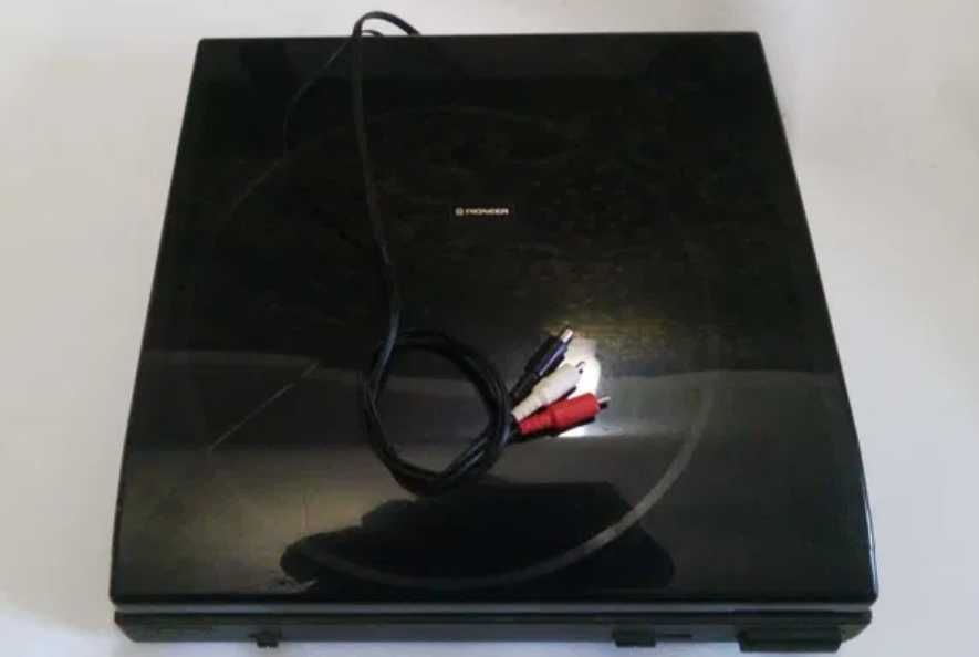 проигрыватель виниловых пластинок Pioneer