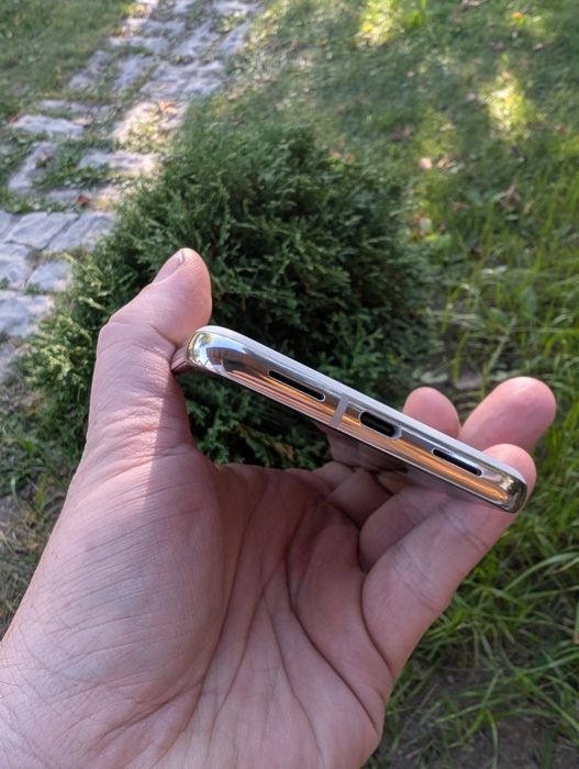 Google Pixel  8 pro 128 ГБ
