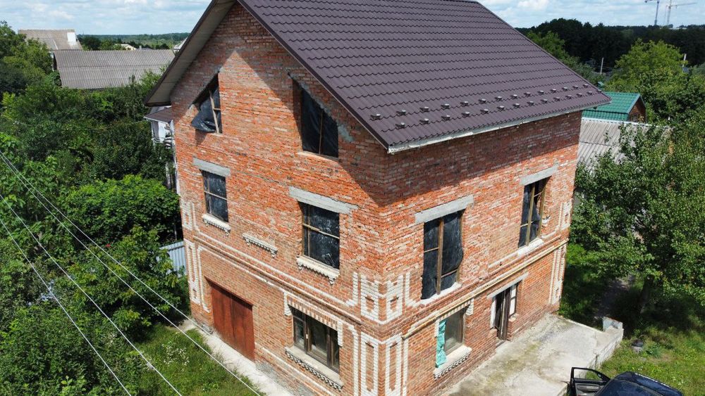 Продам будинок біля Вишенського озера