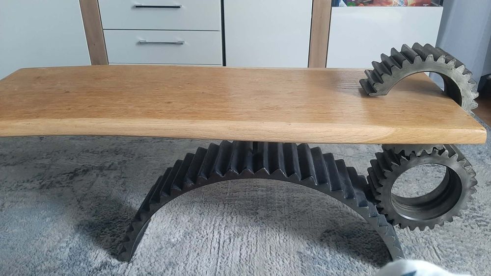 Stolik kawowy w stylu Loft