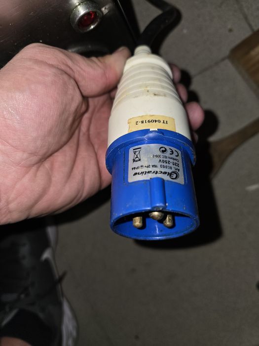 Assador de frango industrial eléctrico