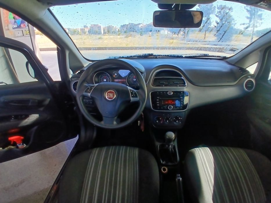 Vendo Fiat Punto 2011 apenas 122.000kms