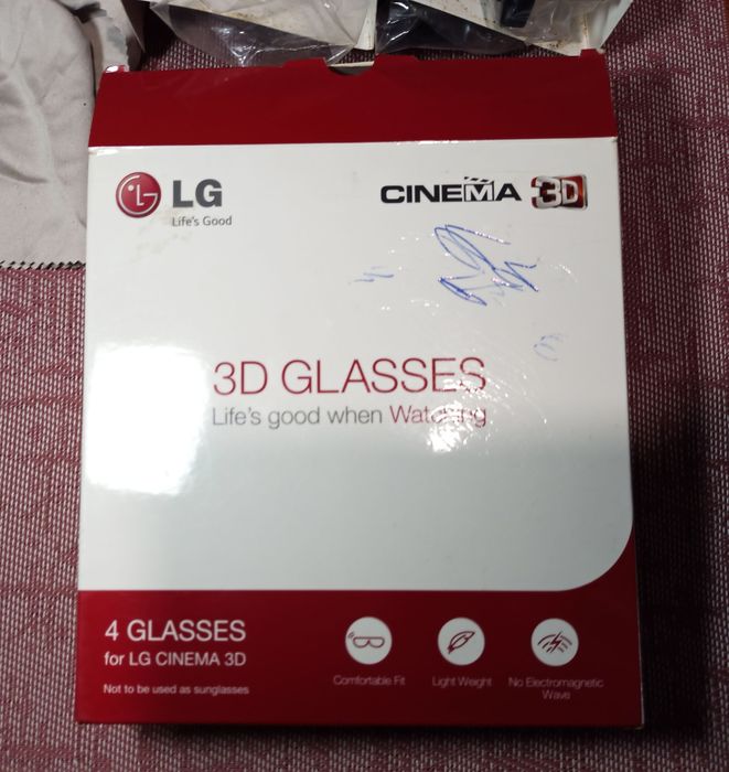Комплект (4 шт.) 3D окуляри LG