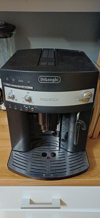 Ekspres De'Longhi Magnifica ESAM3000.B
