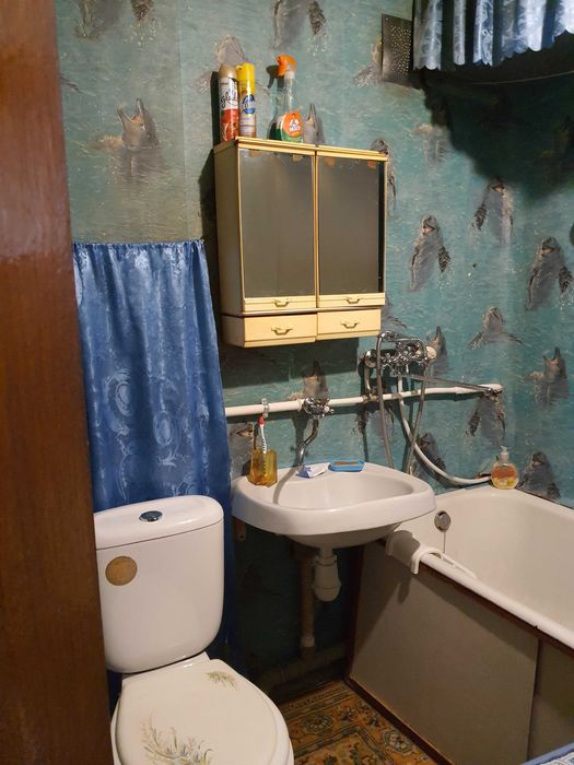 Сдаю тихую 1-ком.кв. в р-не улНезалежности (Титова), второй ряд домов.