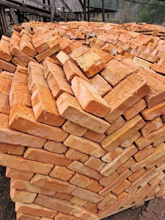 Продається цегла