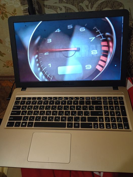 продается новбук