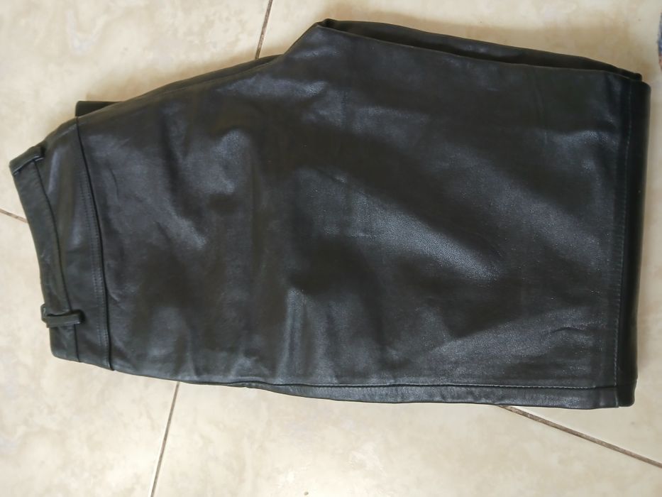 Кожані жіночі штани