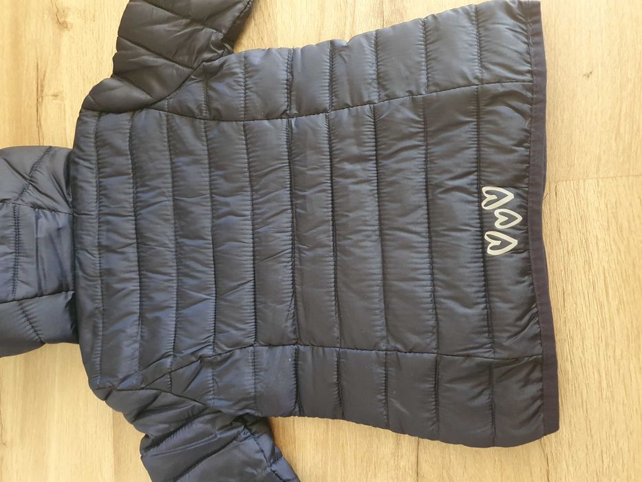 Курточка для дівчинки