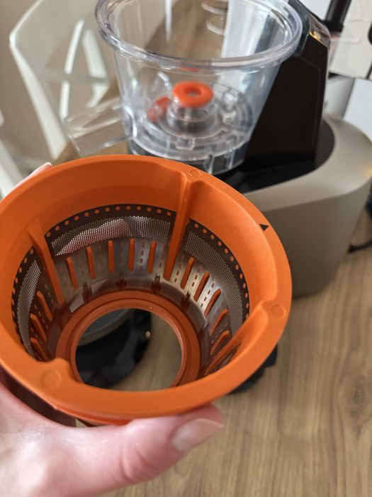 Соковитискач шнековий Tefal ZC255B38