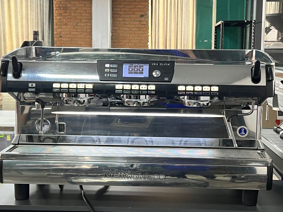 Кавова машина Nuova Simonelli Aurelia 2 мультибойлерна