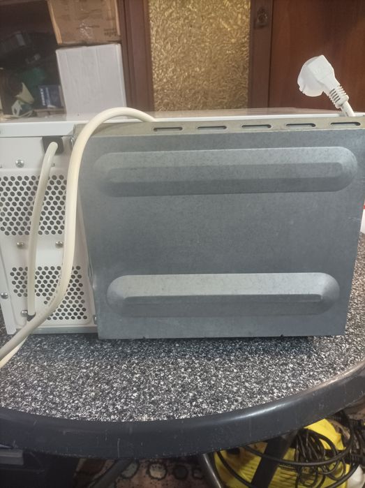 Мікрохвильова піч Sharp Grill P 613.