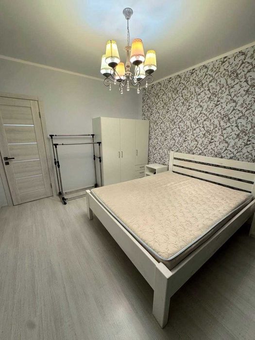 Продам 2 комн.квартиру с ремонтом в новом ЖК на Сахарова. Программы