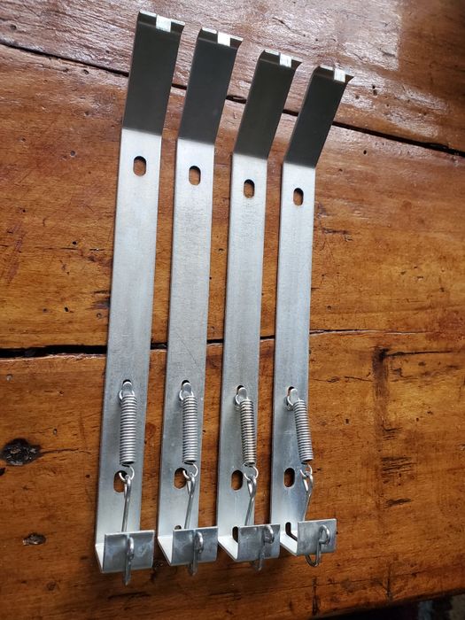 Настінні кронштейни до електроконвекторів