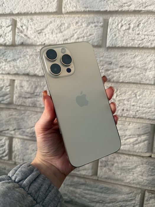 Iphone 14 proMax 256gb Gold