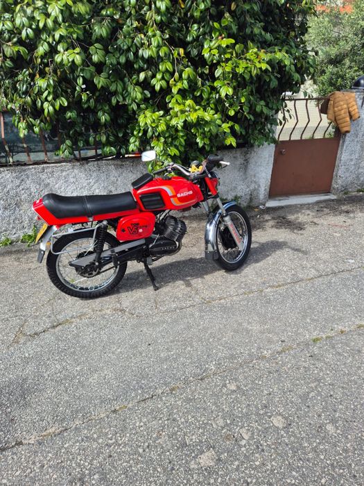V5 sachs restaurada