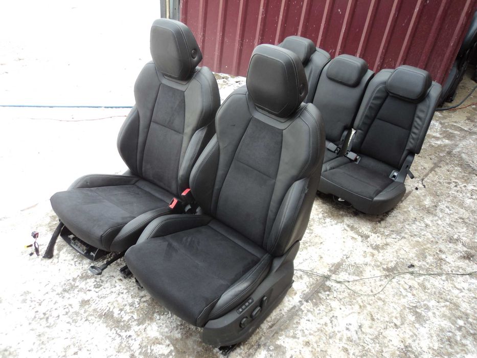 Шкода karoq карок шкіра алькантара електрика сидіння  сидіння ML