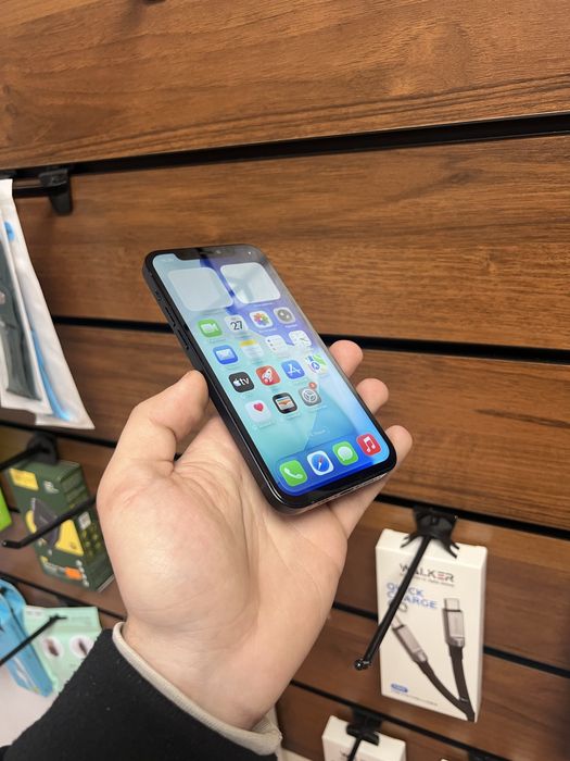 iPhone 12 64gb / Айфон / Телефон