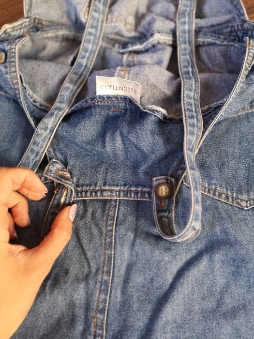 Jeansowa ogrodniczka