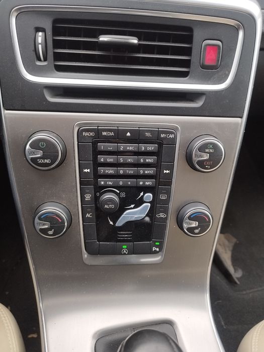 Całe na Części V60 S60 Volvo