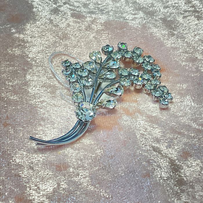 Broche peça vintage tamanho 7 cm